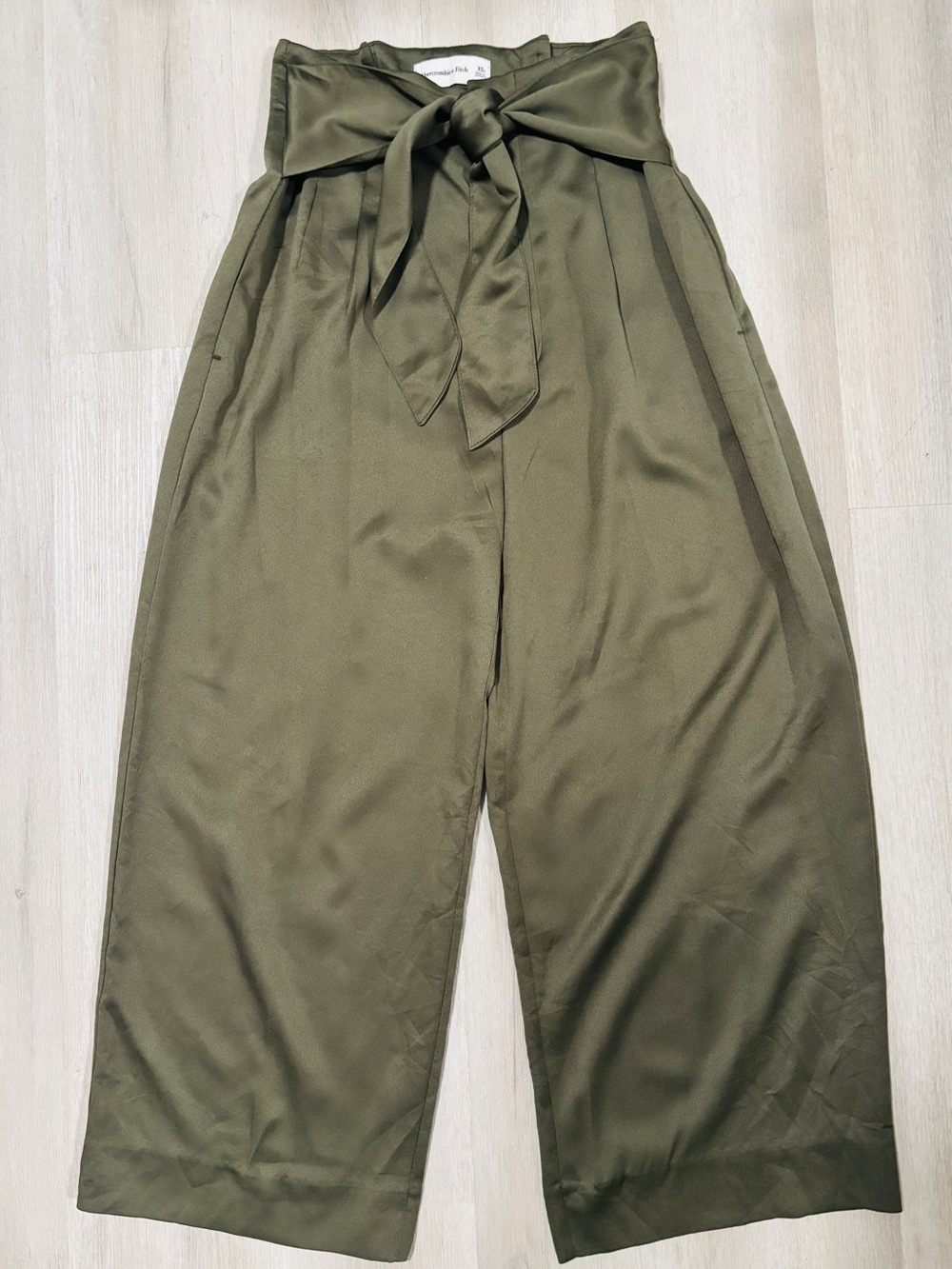Abercrombie & Fitch Olive Green Pleated High Waist Wide Leg Palazzo Pants XS
